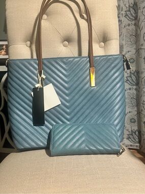 Isabelle Blue Quilted Tote Bag with Matching Wallet